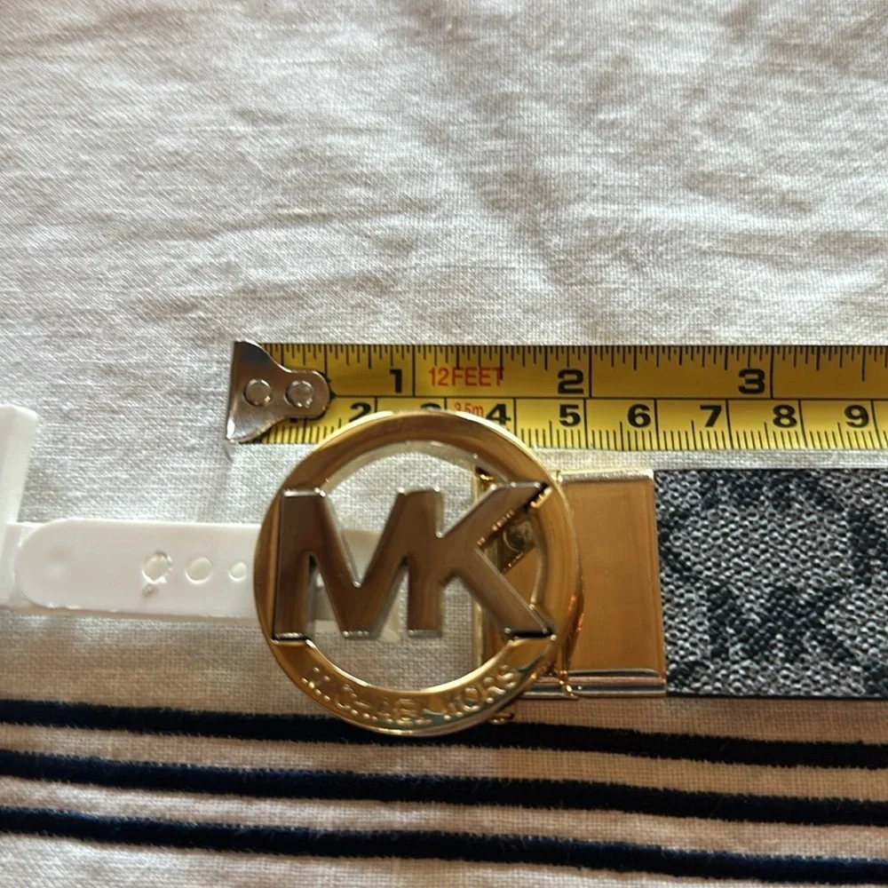Michael Kors Reversible Blue/Brown Signature MK Belt Sizes (S) New w/ Tags